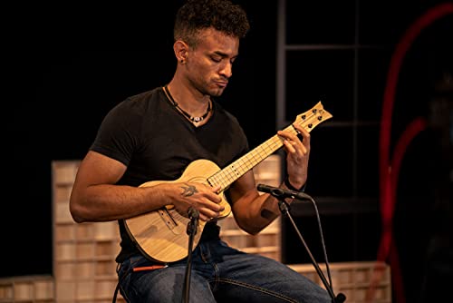 Ukulélé Ténor électro-acoustique Ortega Guitars – Série Bamboo – avec housse Deluxe – bambou (RUNAB-TE) - Les Beatles, Paul McCartney, John Lennon, RIngo Starr, George Harrison Ukulélé Ténor électro-acoustique Ortega Guitars - Série Bamboo - avec housse Deluxe - bambou (RUNAB-TE) – Image 6