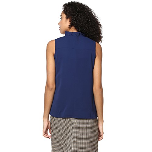 Image of Harpa V-Neck Solid Tops