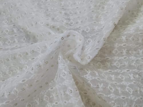 Tissu de broderie en organza de haute couture motif Broderie 5