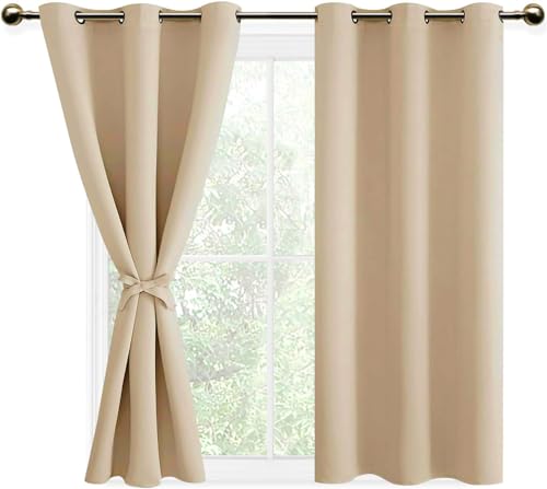 DWCN Vorhänge Blickdicht Verdunkelungsgardinen mit Ösen 2 Stücke Thermogardine für Wohnzimmer, Schlafzimmer, Gardinen Kurz, Biscotti Beige, 137x117cm(HxB)