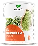 ●REICH AN EISEN - Chlorella ist reich an Eisen, das für kognitive Funktionen eine Rolle spielt, zum normalen Energiegewinnungsmetabolismus beiträgt, Müdigkeit und Erschöpfung verringert und das Immunsystem unterstützt.