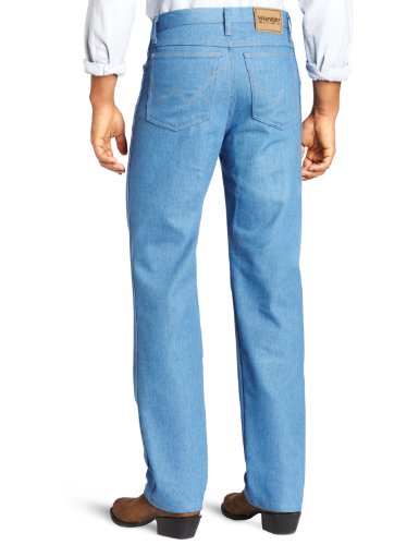 Image of Wrangler Men's Rugged Wear Classic Fit Jean