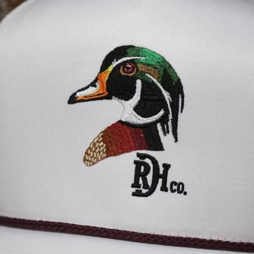 Image of Red Dirt Hat Company Wildlife Adjustable Snapback Hat (US, Alpha, One Size, Woody - White)