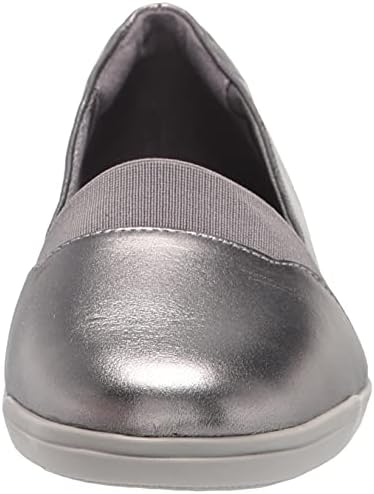Easy Spirit Women's Bounce Ballet Flat, Silver 060, 6.5 | Image 1