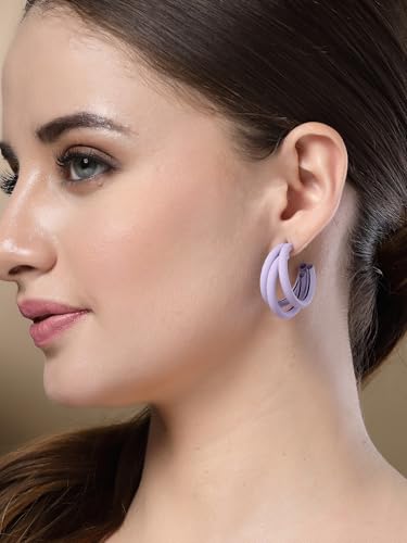 Image of Bohey by KARATCART Gold-Toned Classic Half Hoop Earrings for Women