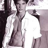 Product Type - Rolled Poster Taylor Lautner - B&W Poster (24 x 36)