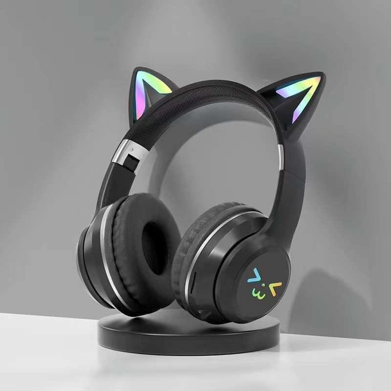 Kids Bluetooth Headphones, 85dBA Safe Volume Limit, Type-C Quick Charge for Trave, Flashing LED, Suitable for Ages 8 to 24, Tablet, Cell Phone can be Connected, Wireless Kids Headphones (Black)