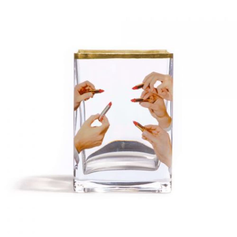 Vaso vetro lipstick by SELETTI e TOILETPAPER small | Seletti TOILETPAPER – Vaso in Vetro DecorativoDalle pagine dell’irreverente rivista alla casa contemporanea, la collezione T