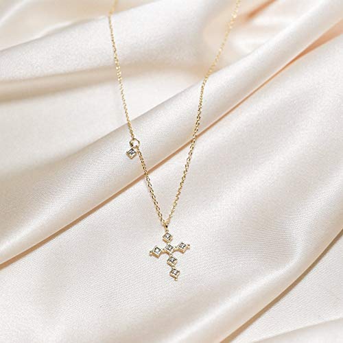 Cross Necklace for Women Pendant Necklace Dainty Necklace Gold Necklace Cross Pendant Simple Necklace Layering Necklace3