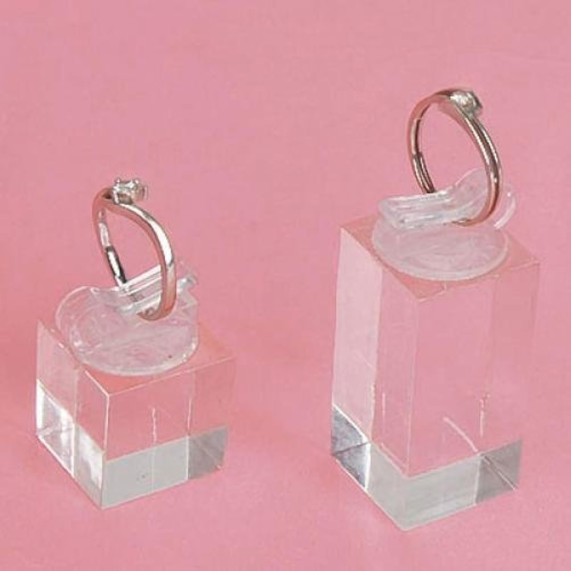 Set of 7 Clear Acrylic Ring Clip Display Stands