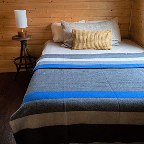 Image of Arcturus Rainier Wool Blanket - 4.5lbs Warm, Heavy, Washable, Large | Great for Camping, Outdoors, Survival & Emergency Kits (White Blue Gray)