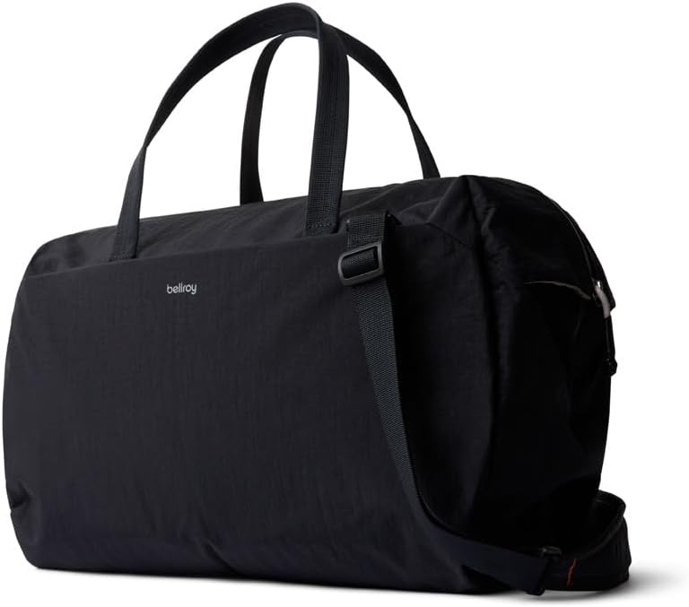 Lite Duffel 30L (Super-Lightweight Weekend Duffel Bag with Internal Organization)