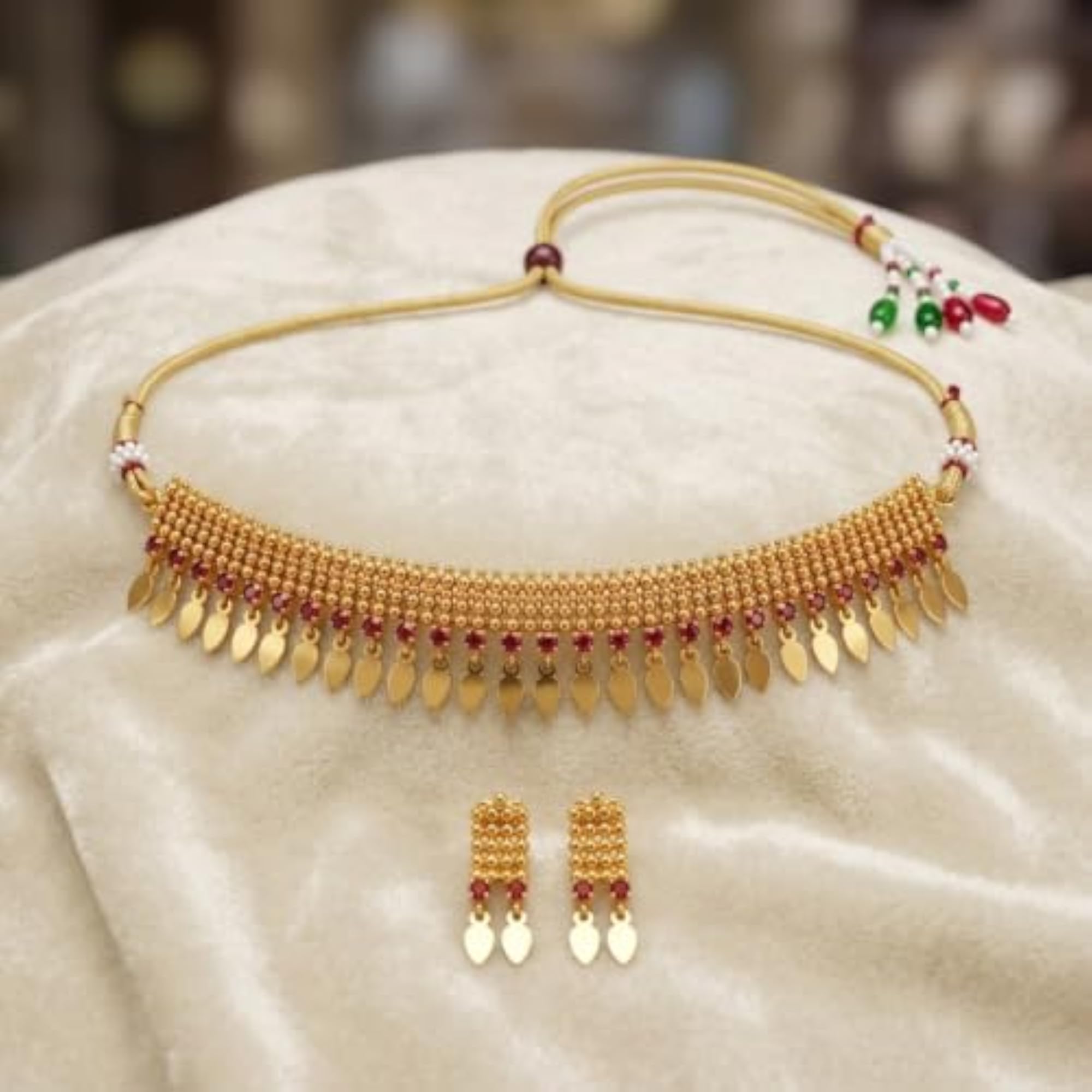 Traditional Beaded Elakathli Necklace Set with Drop Earrings