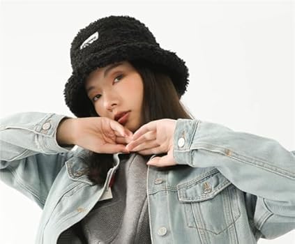 ITODA Winterhoed dames vissershoed winter gebreide muts meisjes wintermuts warme emmerhoed winddicht dameshoed gebreide wollen muts zachte vrijetijdshoed effen damesmuts pluche vissersmuts outdoor