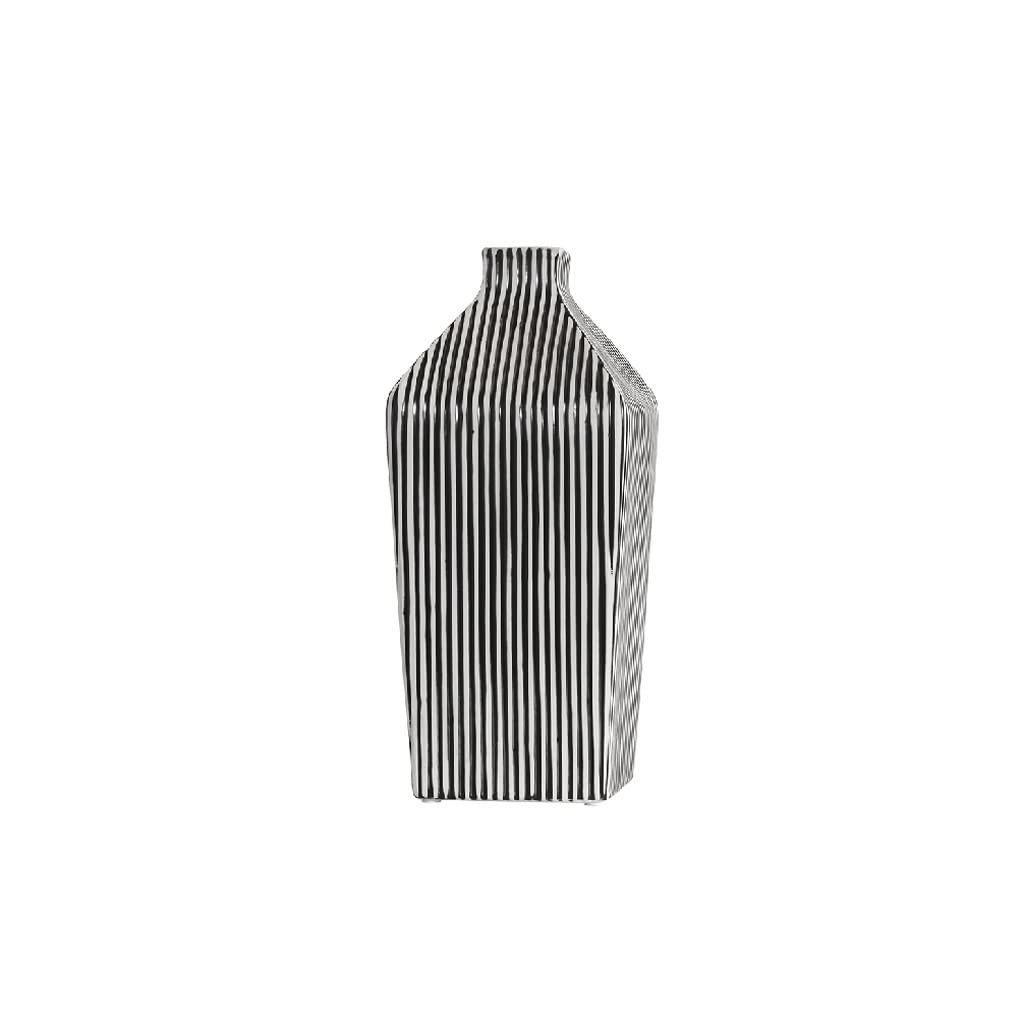 Grand vase design rayé de 29cm pour sublimer l'entrée d'un hôtel