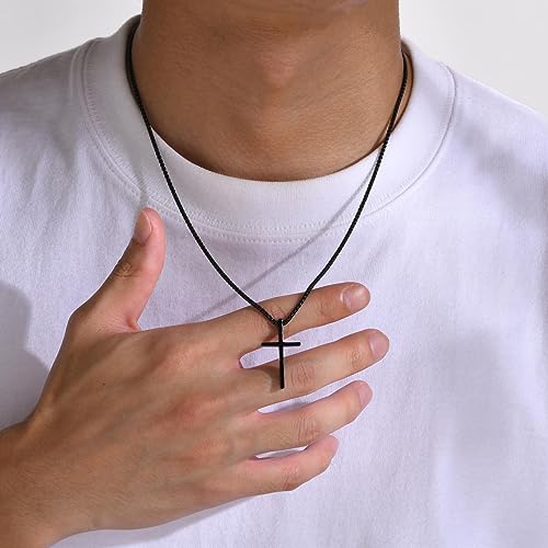 Collier croix garçon résistant à l'eau idéal pour le sport et la douche