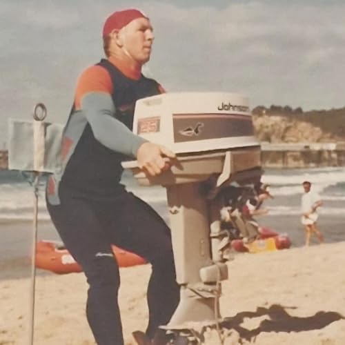 『"Legends of the Surf- A Chat with Life Member John Hahn"』のカバーアート