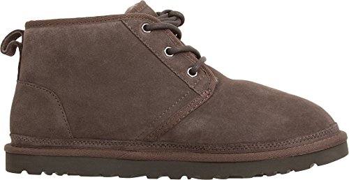 Image of UGG Men's Neumel Chukka Boots
