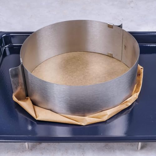 Foto von Dr. Oetker 1919 Tortenring Ø16- Ø30cm, flexibel verstellbar, perfekt geeignet für Schichttorten, mit zwei Griffen zum Ziehen, (Farbe: silber), Menge: 1 Stück