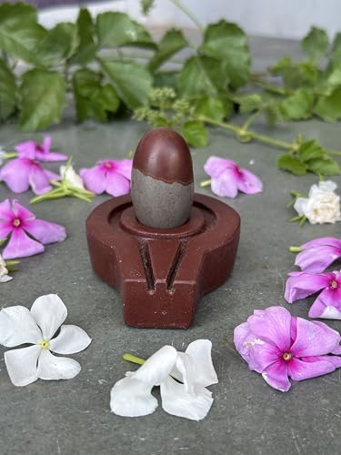 Image of Shivam VASTU AKAL 1.5 inch Original Narmadeshwar Narmada Shivling with 3 inch Narmada Stone Yoni Base Jaladhari (Mahamratunjay Shivling, Brown Flate Jaladhari)