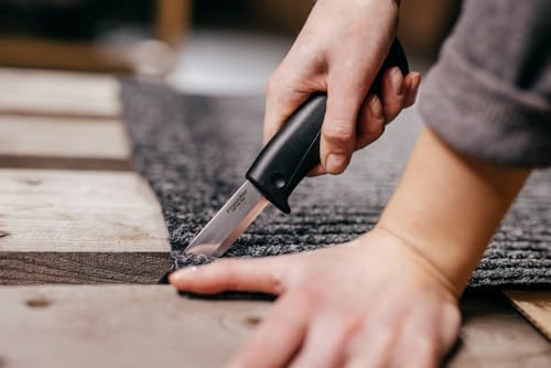 Fiskars Coltello 21 cm con Fodero e Affilalama, 1023617