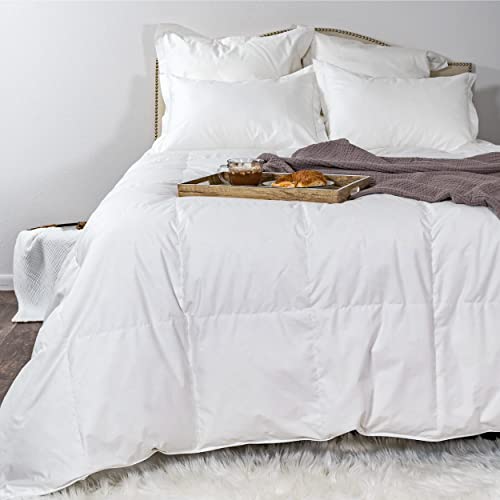 Ameridown Light Warmth Elite 600 Fill Power Down Comforter with Sewn in Duvet Corner Loop Attachments, Full/Queen Size Bed, White