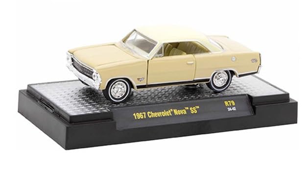M2 Machines Detroit Muscle 1/64 Scale Diecast 32600-79 1967 Chevy