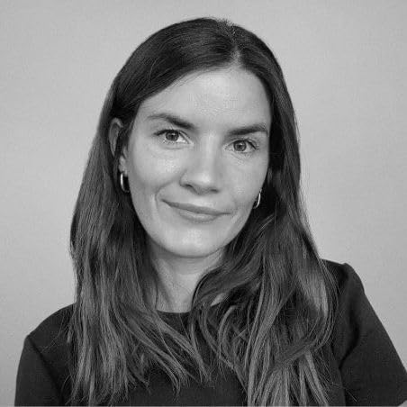 Libros de arena - Estela Sanchis y 'Hasta aqu&iacute; toda va bien'