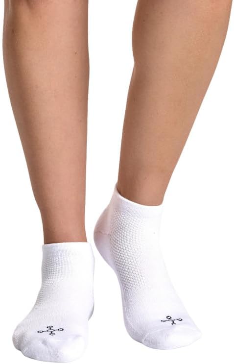 Easy-On Women’s Ankle Compression Socks – Easy-On Design Soothing Compression Sweat-Wicking Fabric & Copper Znergy Anti-Odor