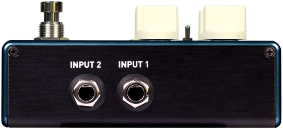 Source Audio Atlas Compressor Pedal input jacks