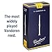 Vandoren CR1025 Bb Clarinet Traditional Reeds Strength 2.5; Box of 10