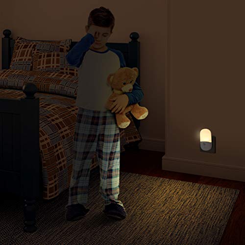 Nachtlicht mit Bewegungsmelder und Steckdose von Emotionlite