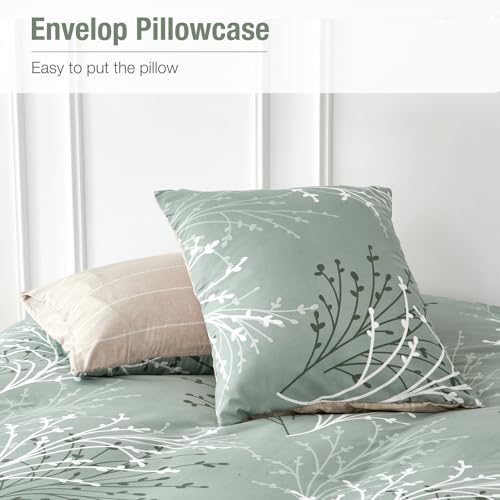 Image of Lekesky Green Duvet Cover Queen Size, Reversible Floral Queen Comforter Cover with Branch Pattern, Soft 100% Washed Microfiber 3 Pieces Green Bedding Set with Zipper and 2 Pillowcases 20 inchx26 inch