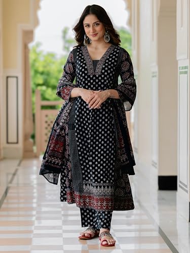 Image of Arayna Women's 100% Pure Cotton Printed Ethnic Suit | A-Line Kurta Set with Pant & Dupatta