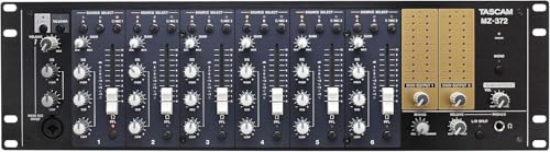 【ミキオ】 Amazon.co.jp: Tascam 7チャンネルラックマウントゾーンオーディオ