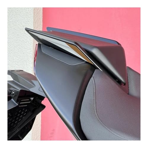 Supprimez la selle passager de votre RSV4 avec ce capot de selle moto aérodynamique