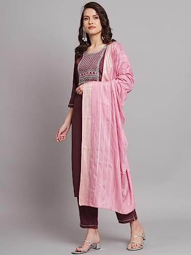 Image of VredeVogel Women Cotton Slub Straight Kurta Set With Pant and Net Embroidery Dupatta