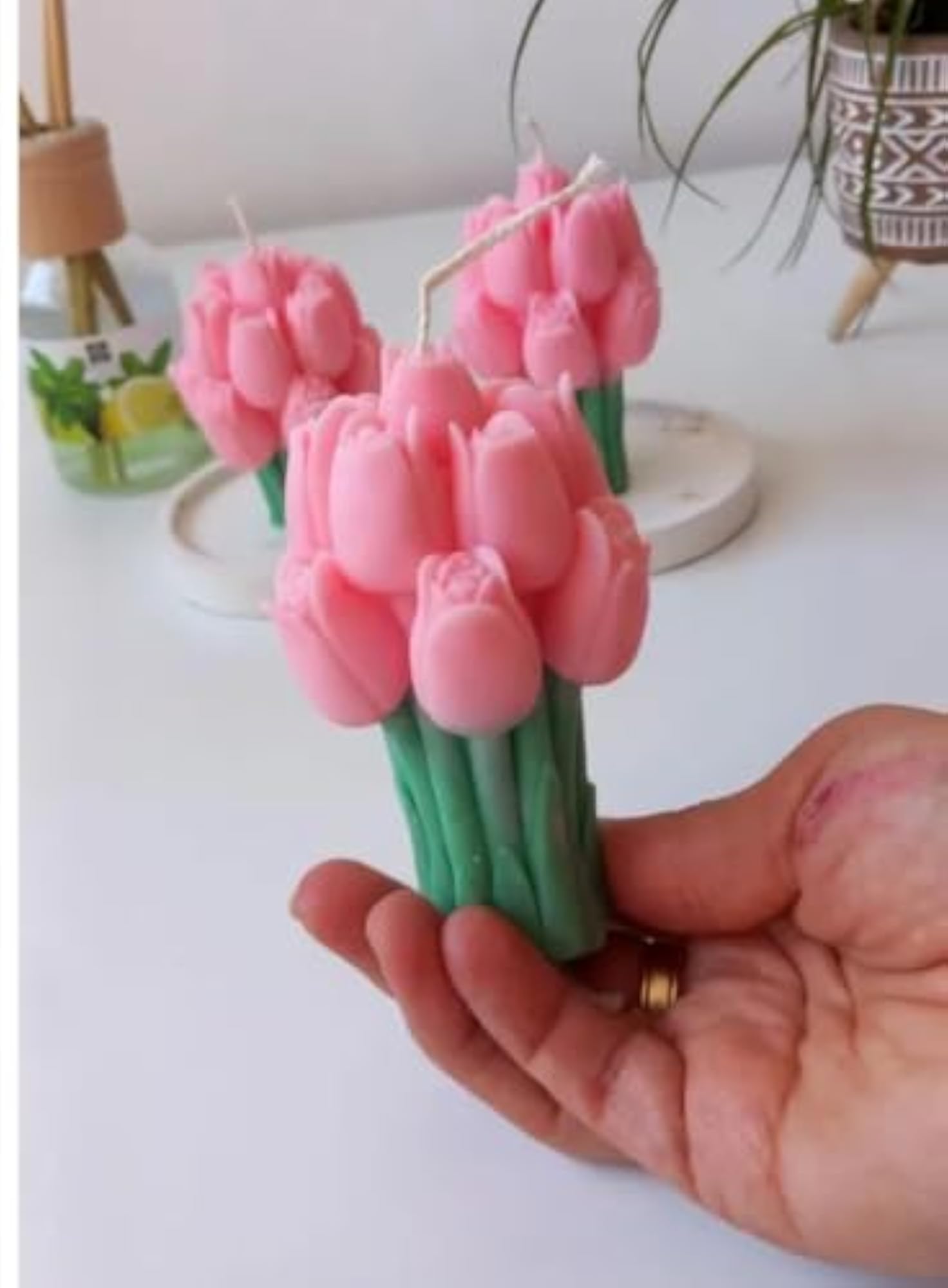 Tulip Bouquet Shaped Decorative Candle, Pink