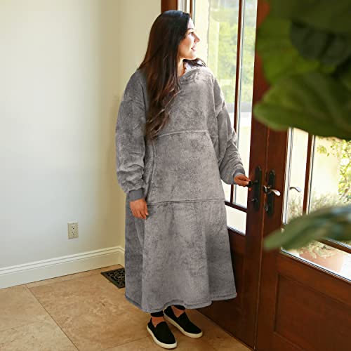 Oversized Hoodie Blanket, Warm Gifts for Women, Cosy Sherpa Sweatshirt, Soft Wearable Fleece Blanket, Giant Hoody Sweater with Front Pocket Adults Men Friends