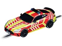 Carrera GO!!! Mercedes-AMG GT 63 112 Emergency | Maßstab 1:43 Slotcar | Kompatibel mit GO!!!, GO!!! Plus & Battery Operated | Authentische Details für Kinder & Erwachsene ab 6 Jahren