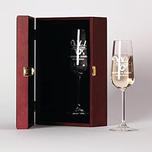 Engraved Customized Wedding Champagne Flutes, Personalized Mr and Mrs Champagne Glasses Set Gift, Wedding Toasting Flutes, Wedding Favors for Couples,
