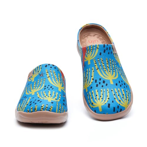 Image of UIN Slipper Woman Travel Art Painted Shoes Wide Toe Casual Home Slip On Mules Malaga