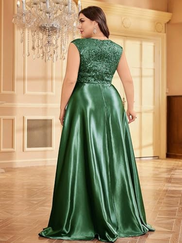 Image of Plus Size Satin Mother of the Bride Formal Gown for Wedding Sleeveless V-Neck Evening Dress