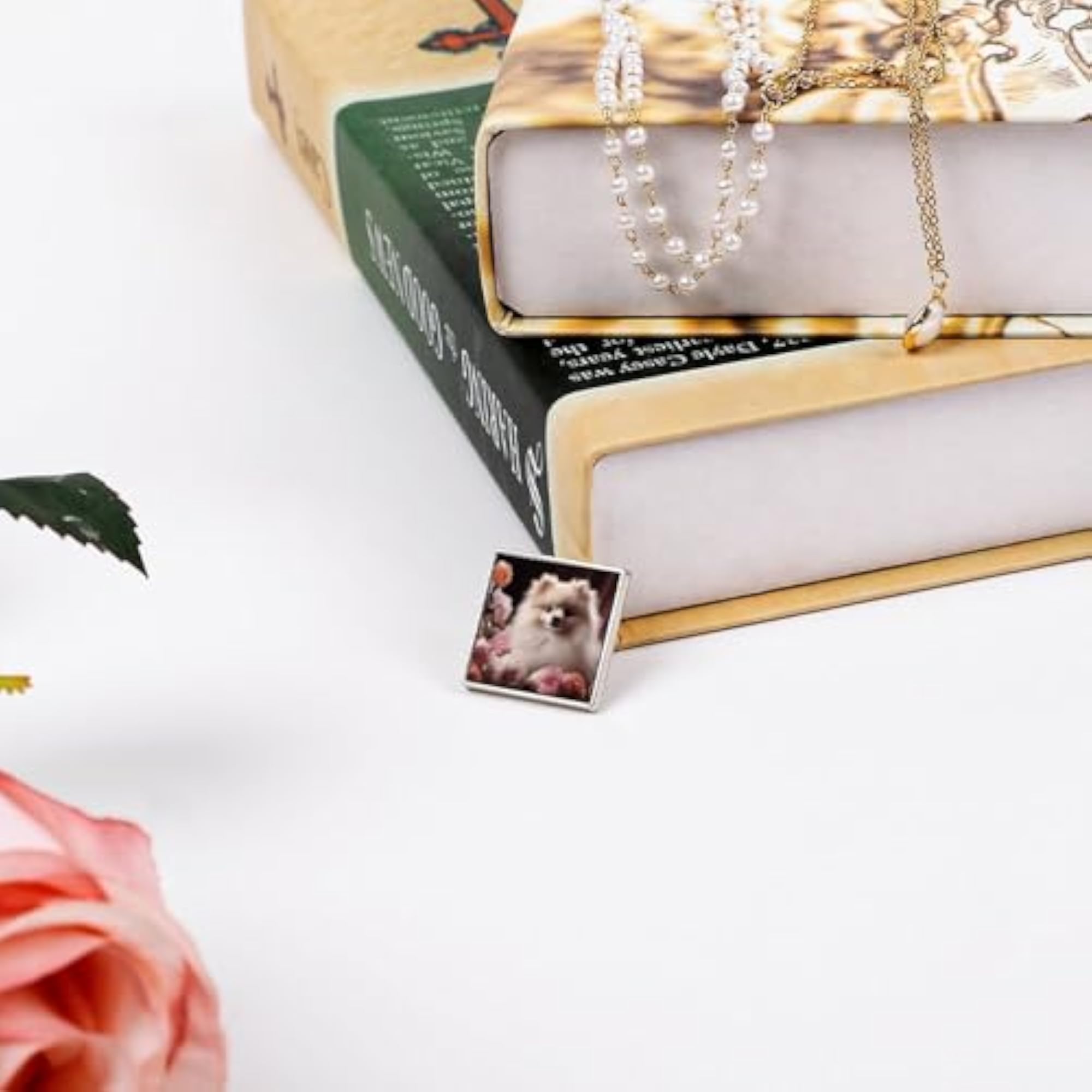 Pomeranian & Flowers Square Lapel Pin, Charming Accessory