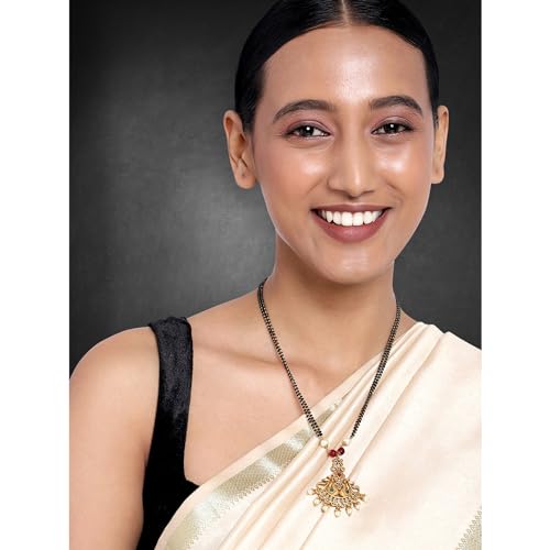 Women's Matte Finish Traditional Peacock Pearl Pendant Beaded Mangalsutra