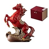 2. Artisanat exquis en céramique : chaque figurine de cheval est méticuleusement fabriquée à partir de céramiques de haute qualité provenant de régions réputées pour leurs céramiques fines. Cuit à haute température, la chose de la décoration est lisse et brillante, mettant en valeur sa couleur rouge vif et ses détails exquis. De la crinière à la queue et à la selle, les contours clairs et la sculpture fine mettent en valeur un art exceptionnel, ce qui en fait une œuvre d'art de grande valeur esthétique.