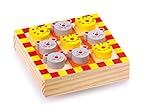 In der kleinen Holzbox sind die Spielsteine eines kurzweiligen Kinderspiels zur Schulung der Logik sicher verwahrt