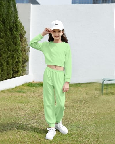 Image of Betusline Girls 2 Piece Outfits Girls Cropped Sweatsuit Pants Outfit Clothes Set, 4T-14 Years