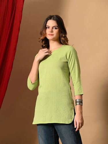 Image of Amazon Brand - Tavasya Women Pure Cotton Katha Plain Short Regular Fit Kurti |Short Top| Solid Casual Tunic