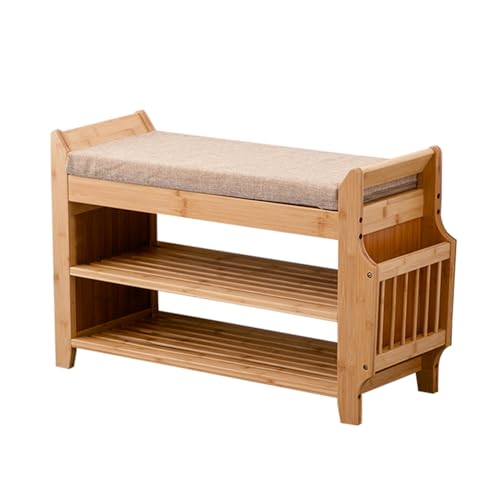 Banc d'entrée marron clair pour organiser les chaussures de toute la famille au quotidien
